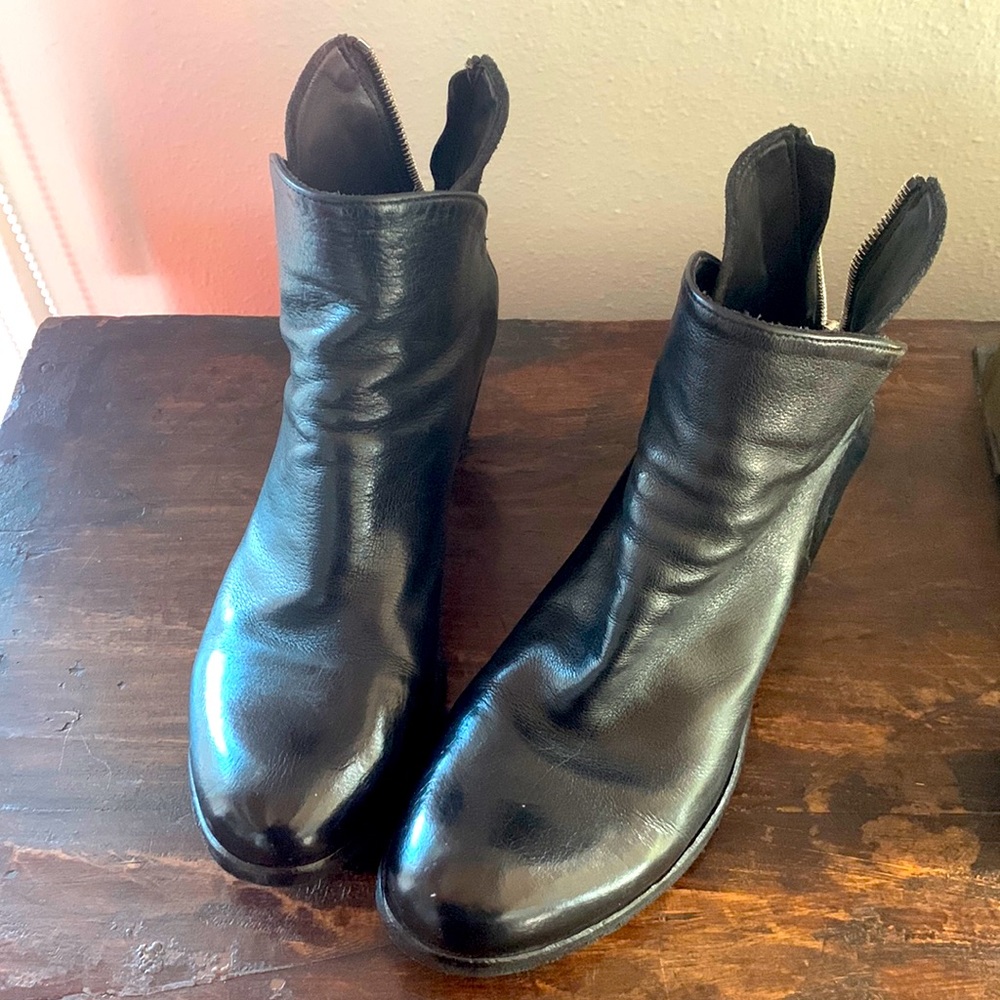 Officine Creative Black Leather w/ suede 6.5